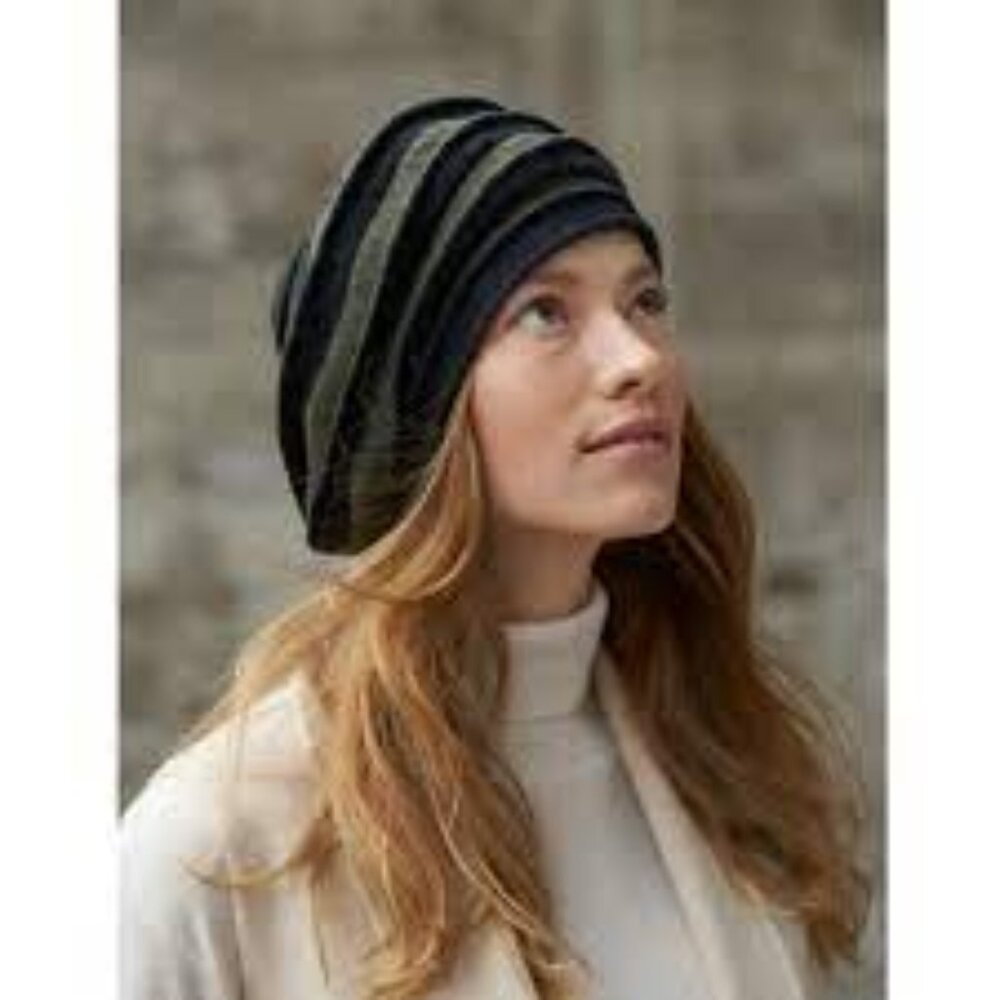 Nicki Marquardt Munich Altona Wool Accordian Hat Black & Green